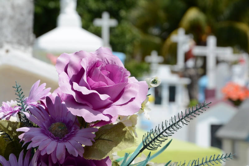 funeraire-LE CASTELLET-min_cementerio-948048